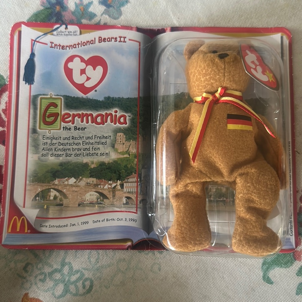 1999 Beanie Babies McDonalds Toy Sealed Germania The Bear